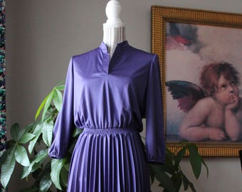 Womens Vintage Pleated Day Dress// Kay Windsor