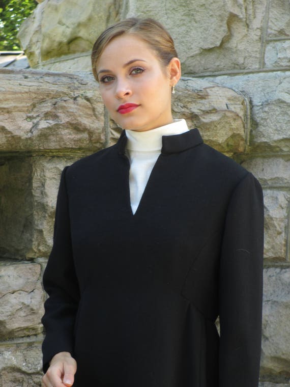 1960s Mod Black Long Sleeved Wool Teal Traina Dres