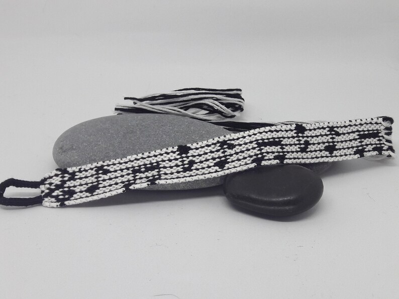 B1006 Music lover Bracelet Piano Score