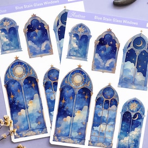 Blauwe glas-in-loodstickers, gotische raamdecoratie, celestial night plannerstickers, maanverlichte kathedraalramen, fantasie plakboekelementen