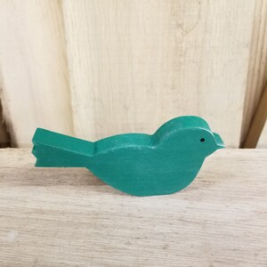 wood bird green bird painted bird sitting bird simple bird primitive bird farmhouse bird