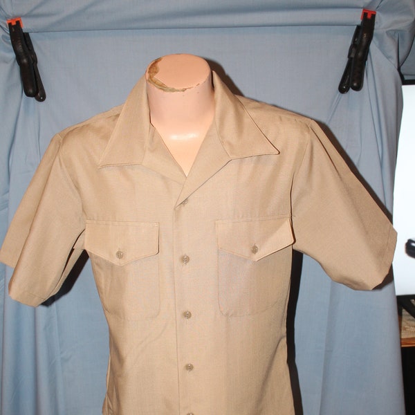 Vintage 1980's Desert Storm Era US Army Quarter Sleeve Man's Khaki 2122 Short Sleeve Shirt Size 16