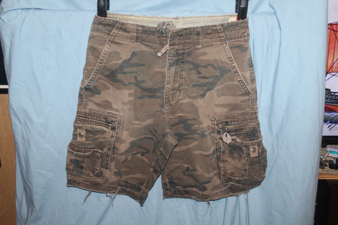 Public Opinion Men's Geen Camo Cargo Shorts Frayed Hems - Etsy