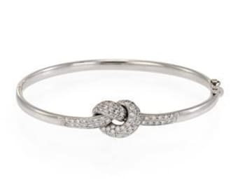 Vintage Roberto Coin Bracelet Pave Diamond 18k White Gold Love Knot Bangle