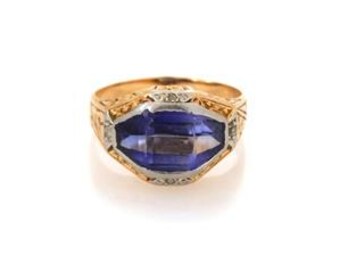 Art Deco Diamond 16k Two Tone Gold Ring Size 10