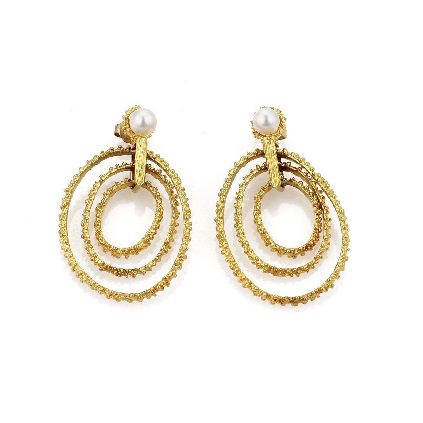 681 - Vintage 14K Ygold 3 Graduated Oval Hoop Pearl Dangle Earrings