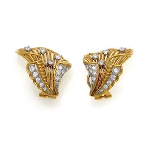 Cartier Rare 1940's Diamond 18k Yellow Gold Platinum Floral Clip On Earrings