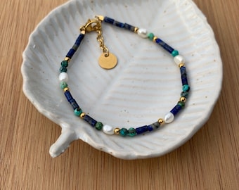 Bracelet en lapis lazuli, turquoise africaine et petites perles d'eau douce