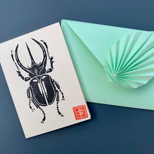 Carte petit format scarabée enveloppe vert clair