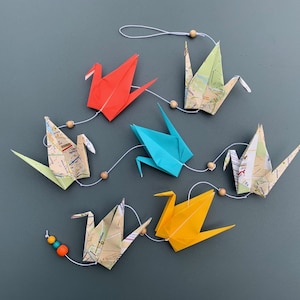 Origami-Kranich-Girlande Pariser Metroplan