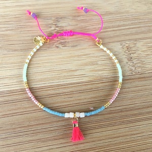 Adjustable bracelet in miyuki beads tassel pastel pink