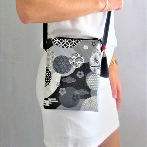 Sac à main bandoulière zippé en tissu japonais graphique noir gris argenté ou doré, 20x26cm, Cadeau pour elle 100% fait main France(10)(5)