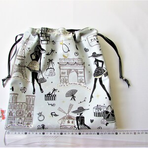 Travel lingerie bag girl,ecru cotton la parisienne,underwear bag 11.81 X 11.02 in ,gift for Elle imagem 5