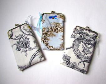 Toile de Jouy glasses case, Vintage metal clasp, Handmade Mother's Day gift France (2)(4)
