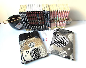 Case for digital e-reader japonisant gold silver black Book cover manga fleece Handmade gift