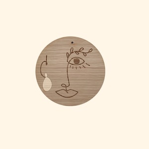Wooden face wall decoration