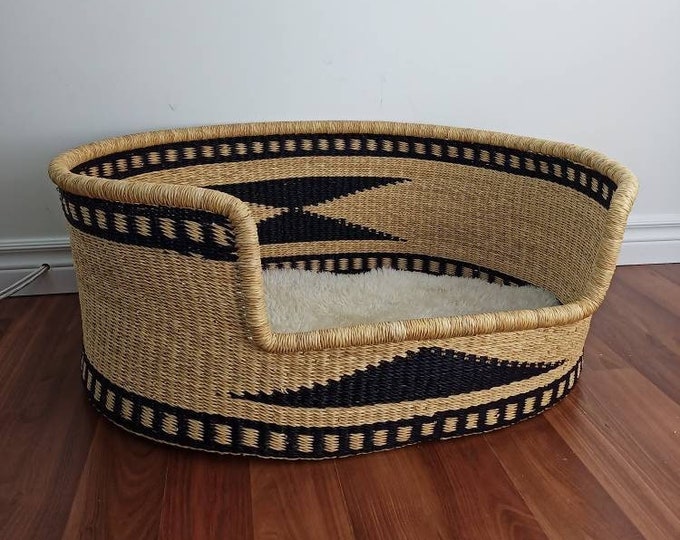 Large Dog Bed Basket Woven Basket for Dog Pet Bed Pet Basket Vegan Dog
