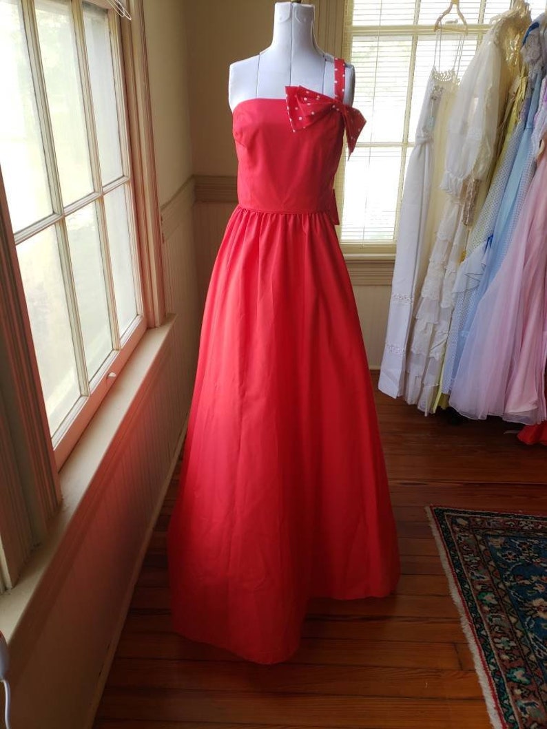 vintage red prom dress