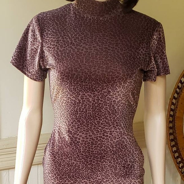 Vintage 90s Leopard Mini Dress: Bodycon Skater Style, Medium