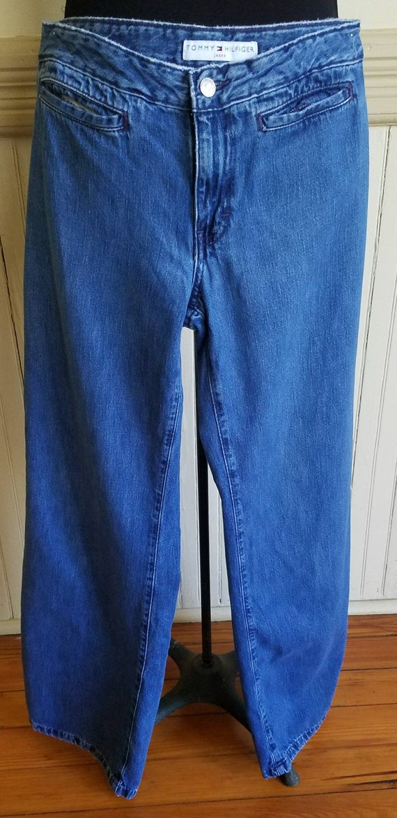 tommy hilfiger jeans size