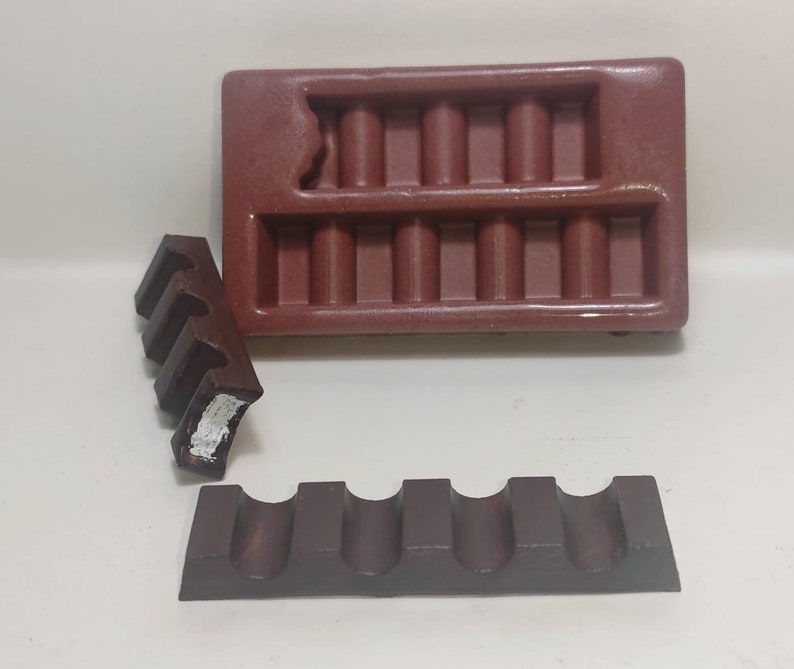 Kinder chocolate bar mold image 1