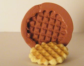 moule silicone biscuit gaufre pour,platre,resine, savon,fimo  4 cm diam.