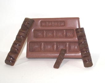 Kinder Bueno chocolate bar silicone mold, 3 sizes, miniatures smaller than the original size