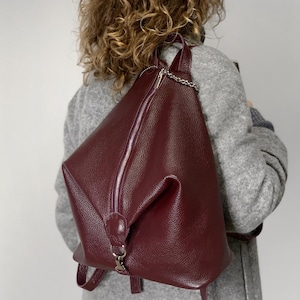 Disponible en 21 couleurs ! Sac à dos en cuir bordeaux pour femme, sac à dos en cuir véritable, sac à dos bordeaux pour femme, cadeau pour elle