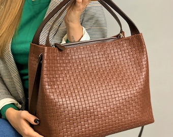 Brown braided leather bag, imitates weaving, Сognac leather bag