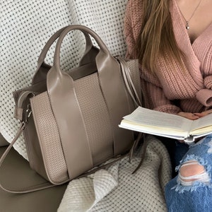 Beige Handtasche, Lederhandtasche, benutzerdefinierte Handtasche Geldbörse