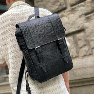 Mochila de piel de avestruz negra, mochila de piel para hombre, mochila de piel negra, mochila grande, mochila de piel de avestruz auténtica