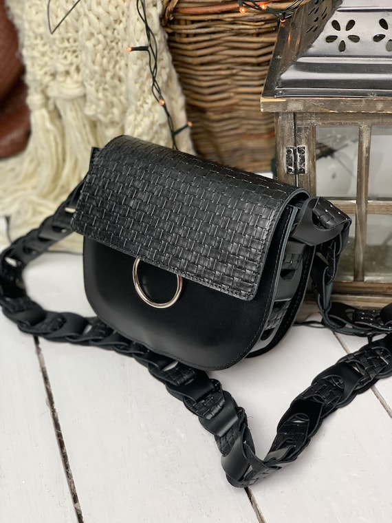 CROSSBODY BAG WITH FLAP - Black