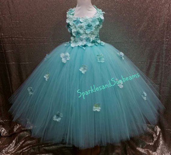 Aqua hydrangea flower tutu dress Flower girl dressParty dress(Aqua,white,ivory,burgundy,royal blue,lavender,yellow many colors available) Aqua hydrangea flower tutu dress Flower girl dressParty dress(Aqua,white,ivory,burgundy,royal blue,lavender,yellow many colors available)