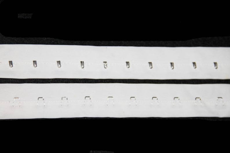 Crochet hook and eye white crayon tape sold by 10cm image 1