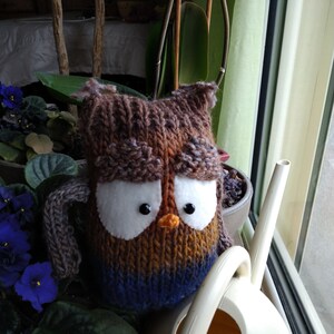 Brown and blue owl knitted wool cuddly toy image 4