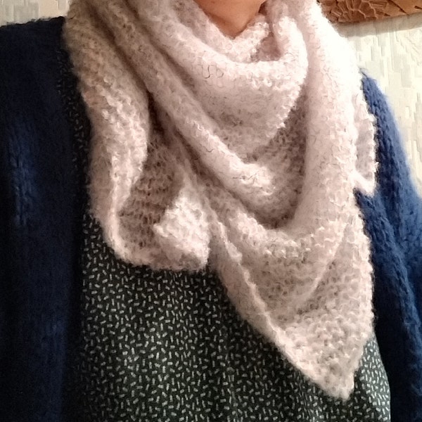 Chèche-châle en laine tricotée