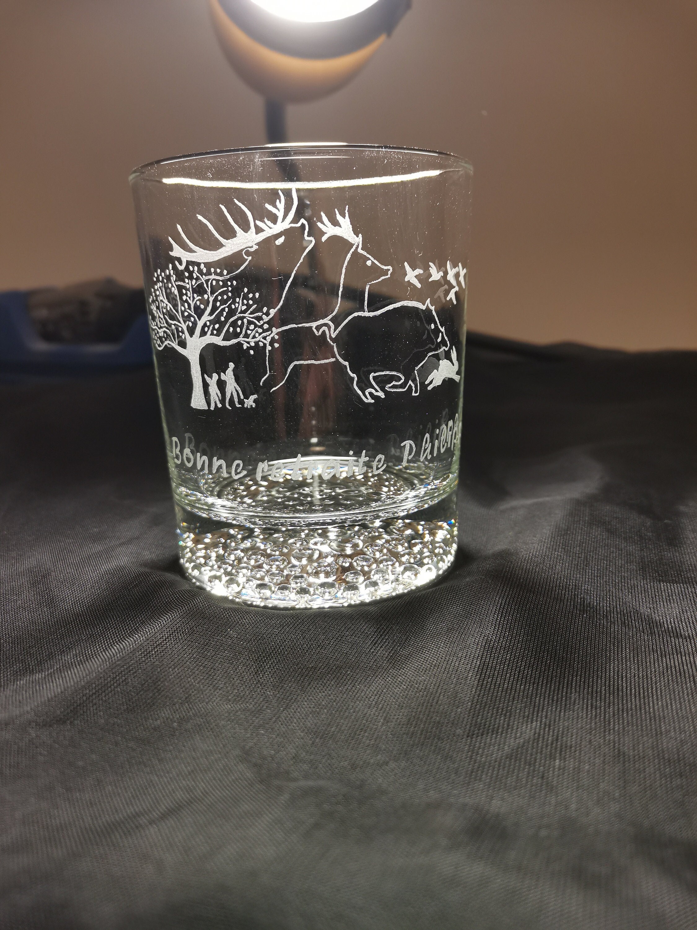 Cadeau - Verre à Whisky de 25 Cl | 8 cm Personnalisation Pour Un Évènement Gravure d'un Personnage +