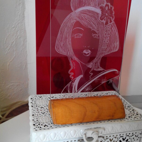 Cadre sous verre de 10 x 15 cm personnalisation gratuite - Gravure geisha