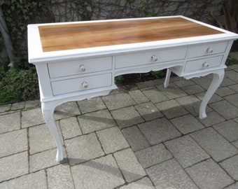 Bureau peint blanc patiné et bois naturel, 5 tiroirs