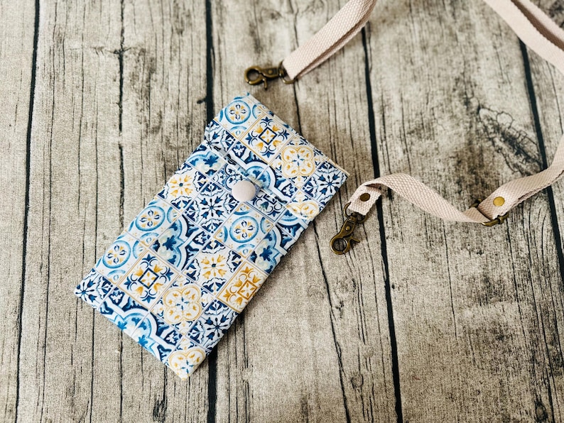 Japanese Vintage Fabric Phone Crossbody Bag with Adjustable Strap Blue Yellow Tiles
