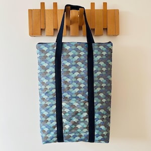 Mochila convertible de montañas japonesas: bolso de mano, doble uso con compartimentos y correa ajustable