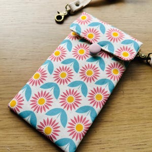 Japanese Vintage Fabric Phone Crossbody Bag with Adjustable Strap image 11