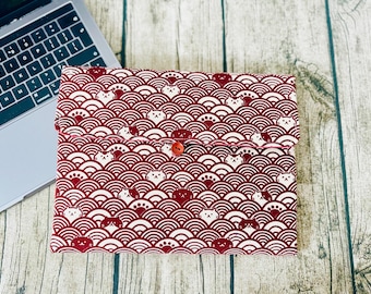 Japanese Red Wave Cat Laptop Sleeve: Embroidered Tablet Case