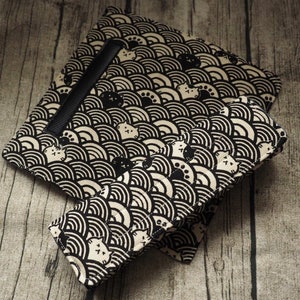 Fundas para cinturón de seguridad de coche hechas a mano con estampado de gato japonés, par, funda para correa para portabebés, cochecito, regalo personalizado para bordado de nombre