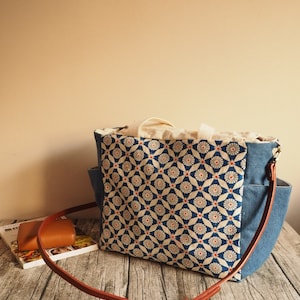 Japanese Vintage Shoulder bag, Crossbody bag, Handbag with pockets and Adjustable strap, Personalised gift