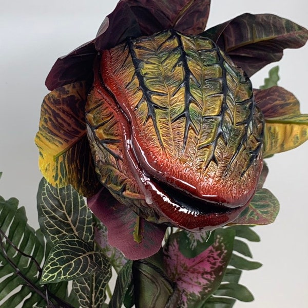 Audrey II / 2 Replica Movie Prop Little Shop of Horrors Halloween Decoration