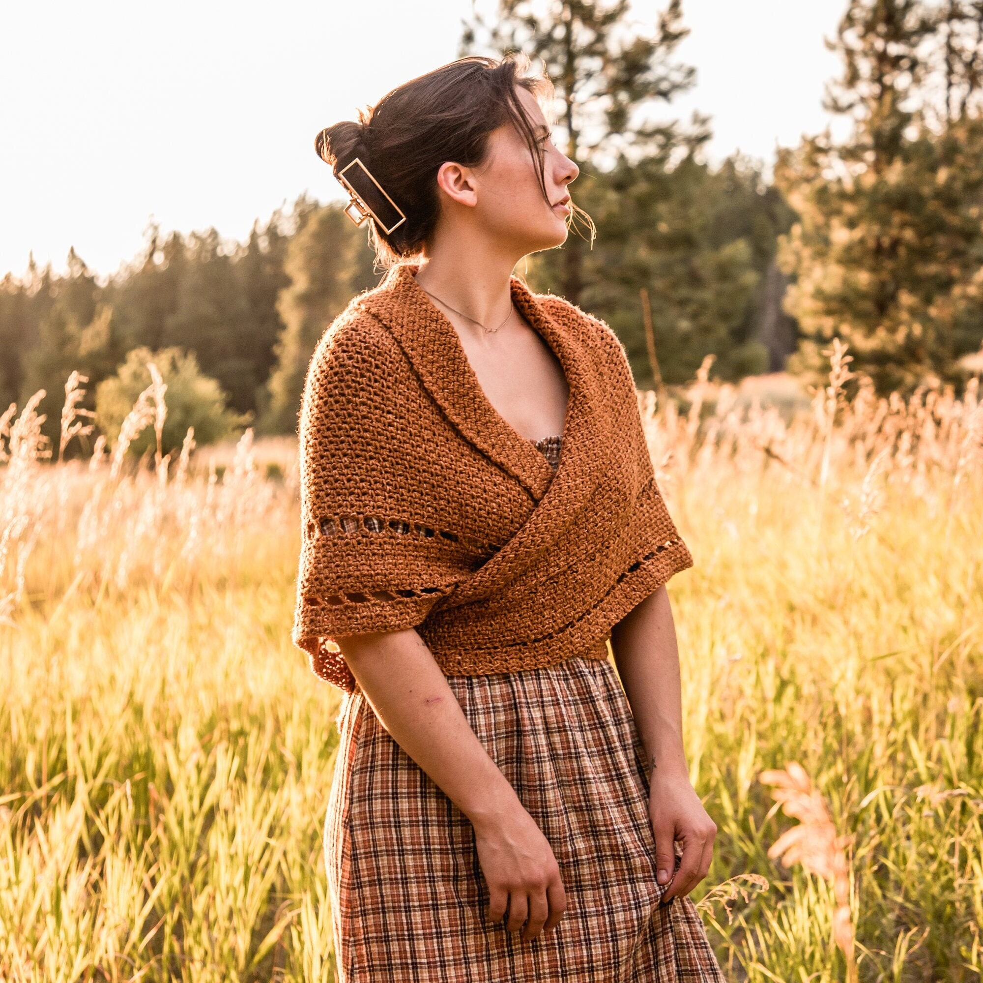 30 Outlander Crochet Patterns for Shawls, Wraps, Capelets, and Cozy Accessories 4 Outlander-Inspired Prairie Shawl Crochet Pattern
