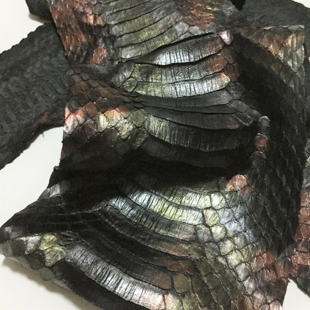 Elaphe Carinata Snake Skin Hide Leather Snakeskin Gunmetal Garment