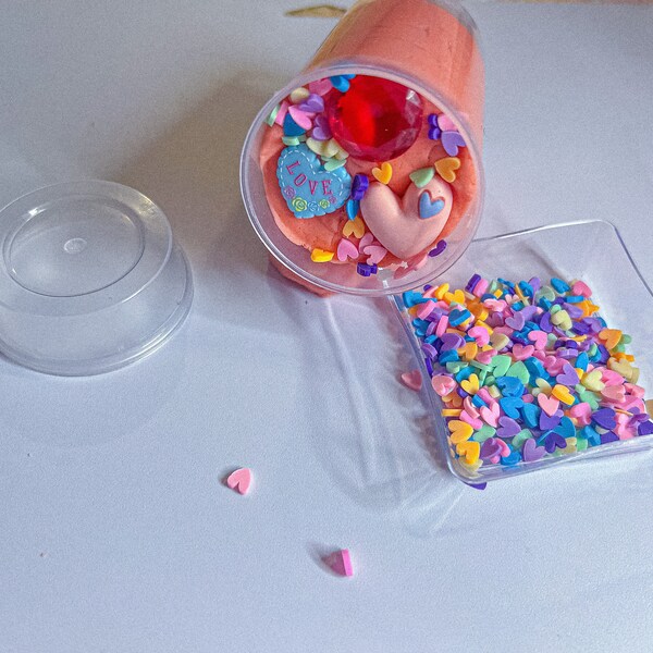 Valentine's Play Dough Push Pops: Assorted