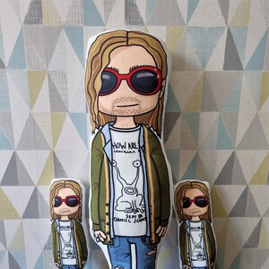 Kurt Cobain Inspired Doll Nirvana Gift Plushie 1990s Nevermind Alternative Fabric Doll Art Doll Rock Music Icon Rockstar image 2